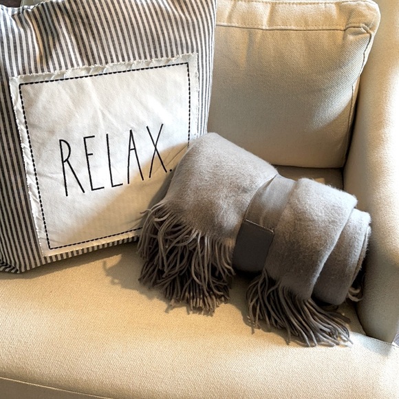 Threshold Other - Threshold Grey Fringed Throw